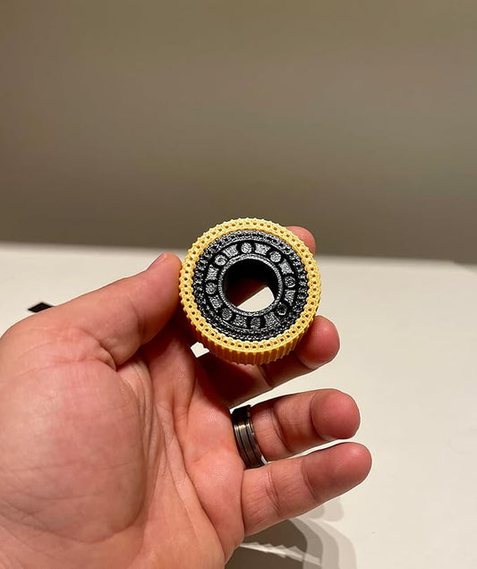 SpinCore™ Shift Ring – Modular Magnetic Fidget Gear, Dual-Colour Black & Gold Design