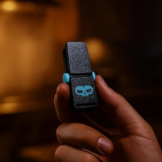 Skullox™ – 4-Magnet Snap Fidget Toy (Black & Turquoise)