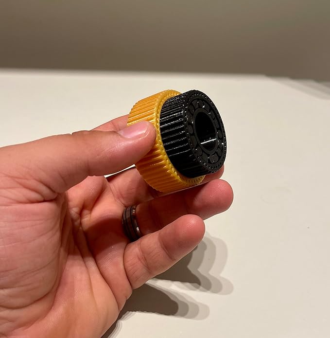 SpinCore™ Shift Ring – Modular Magnetic Fidget Gear, Dual-Colour Black &amp; Gold Design