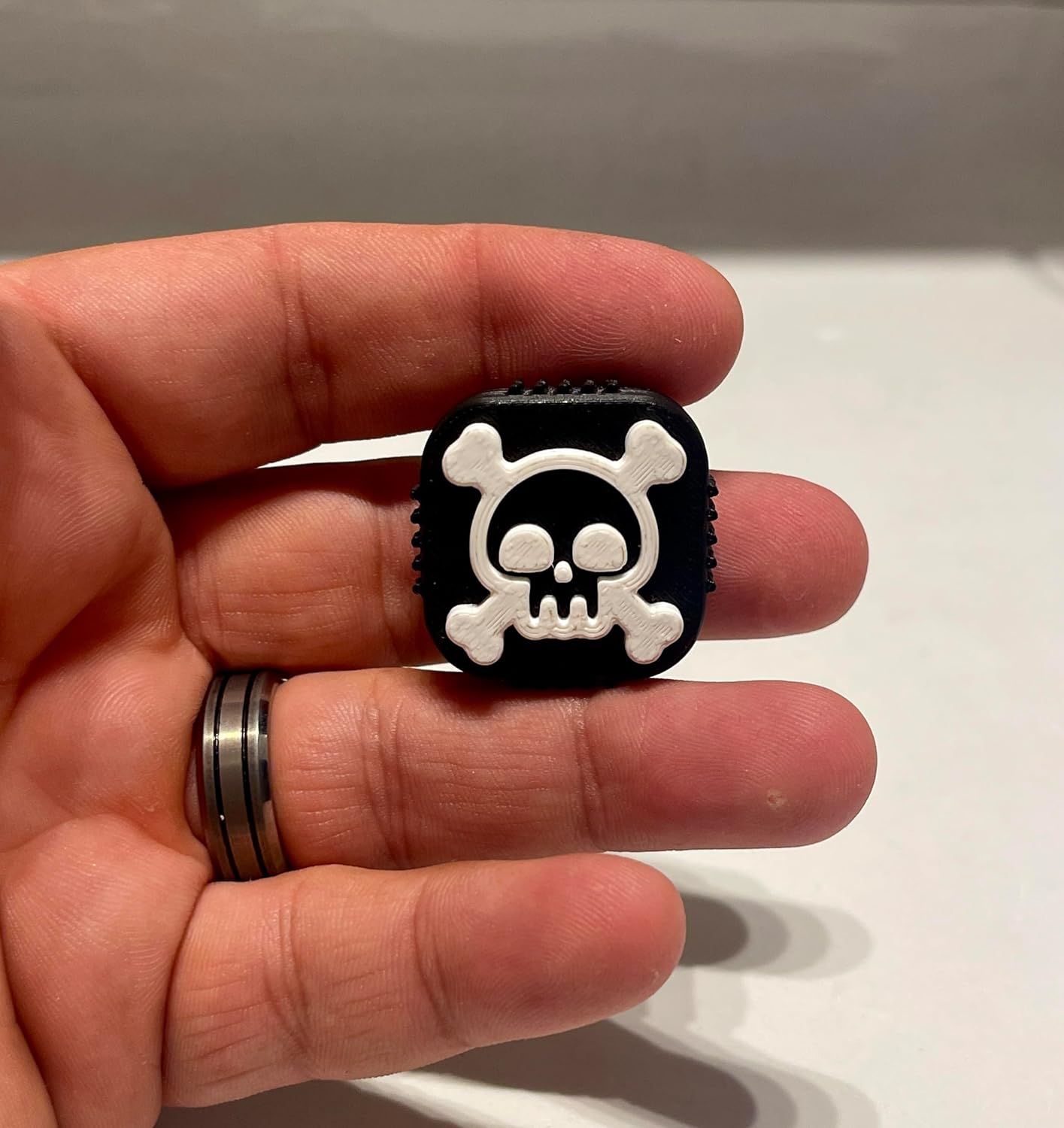 DeadHand Skull & Ace Fidget Slider with Snap Piano Set, Gaming-themed Desk Toy, Red and White